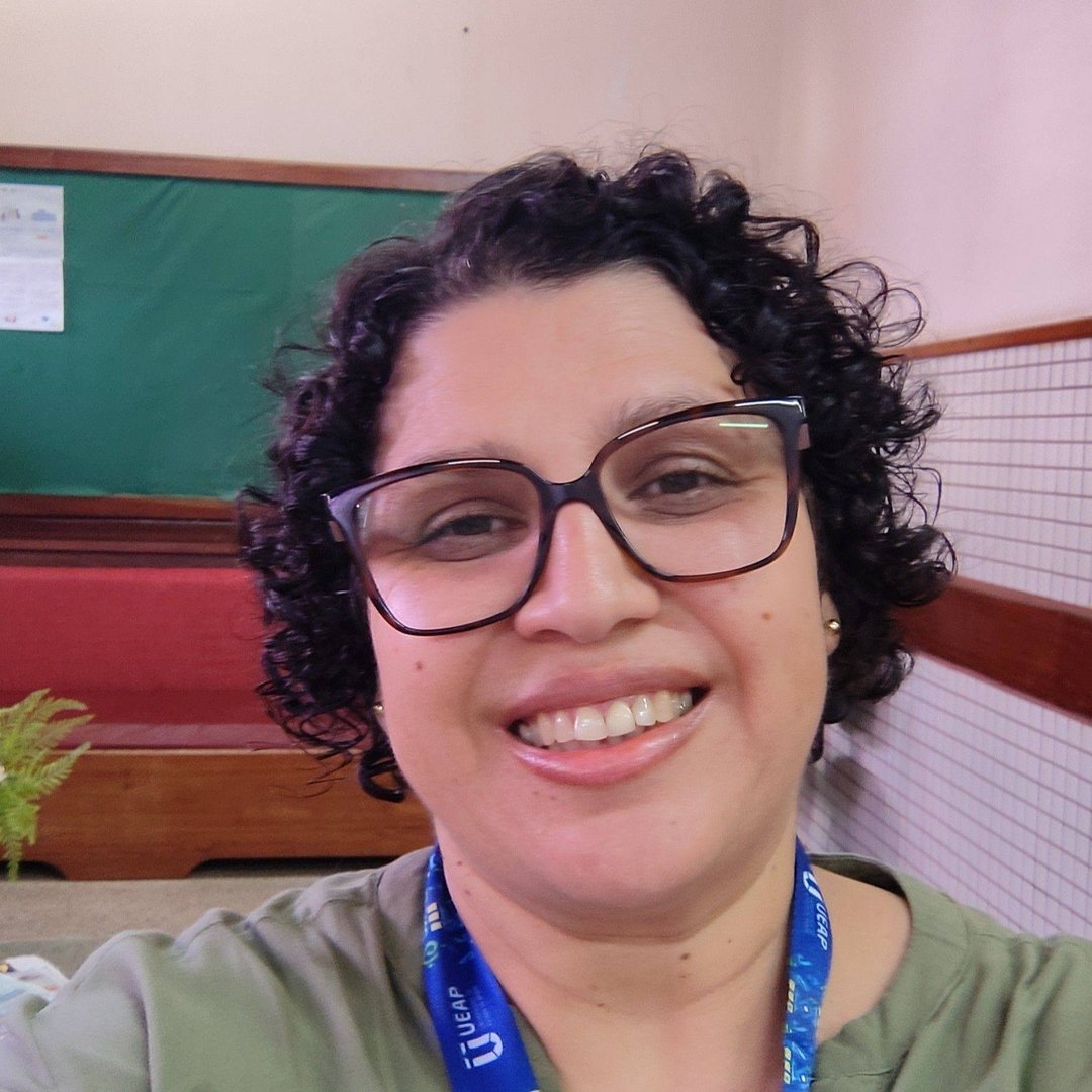 Foto da Prof. Dra. Alexandra Nunes Santana
